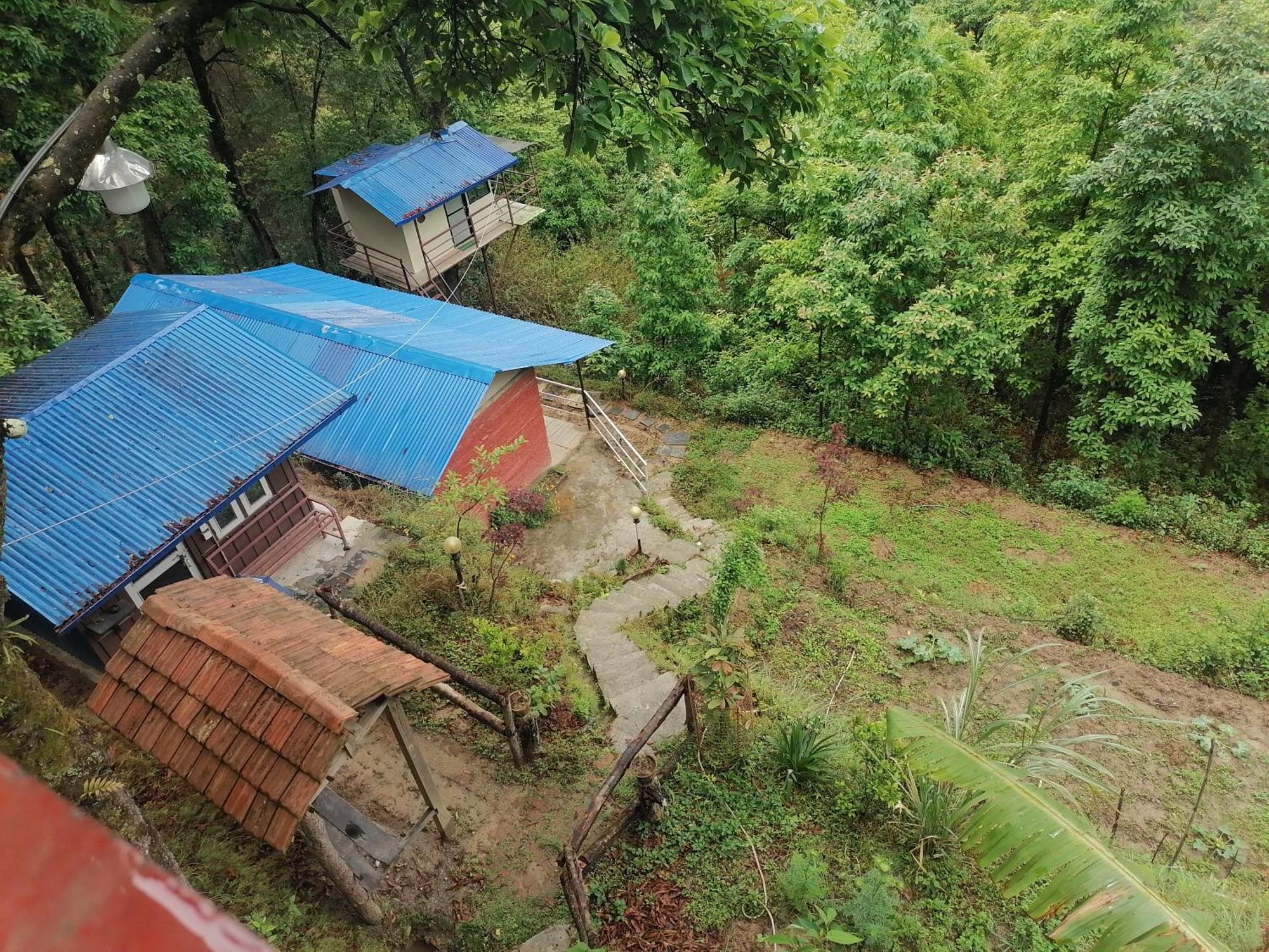 Jungle Crown Organic Homestay Nagarkot Szoba fotó